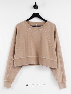 Lorna Jane acid wash oversized sweatshirt in biscuit small nwots